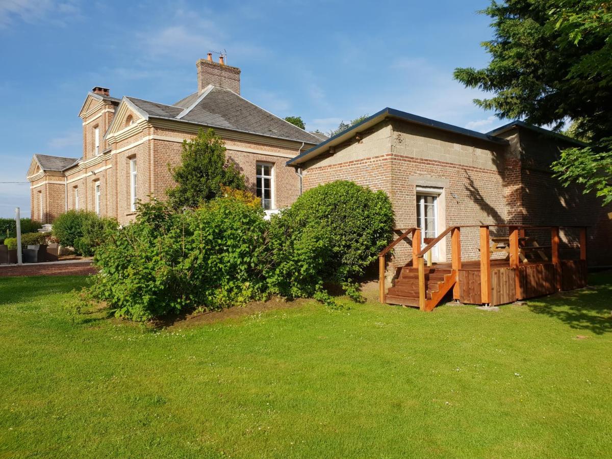 Château des Lumières Gîte et gîte insolite Saint-Blimont Esterno foto